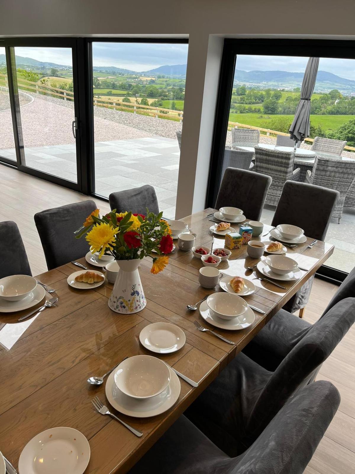 Villa Crohill Hideaway Newry Esterno foto